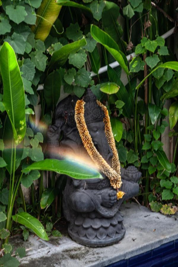 The Spare Room Bali Canggu  Exterior photo